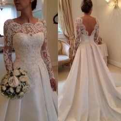 robe de mariée satin et dentelle